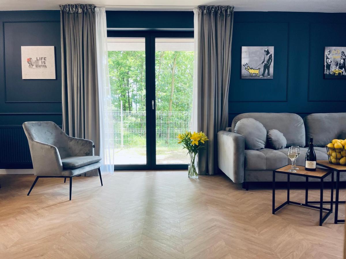 Apartamenty Maxa Czornyja Еленя-Гура Экстерьер фото