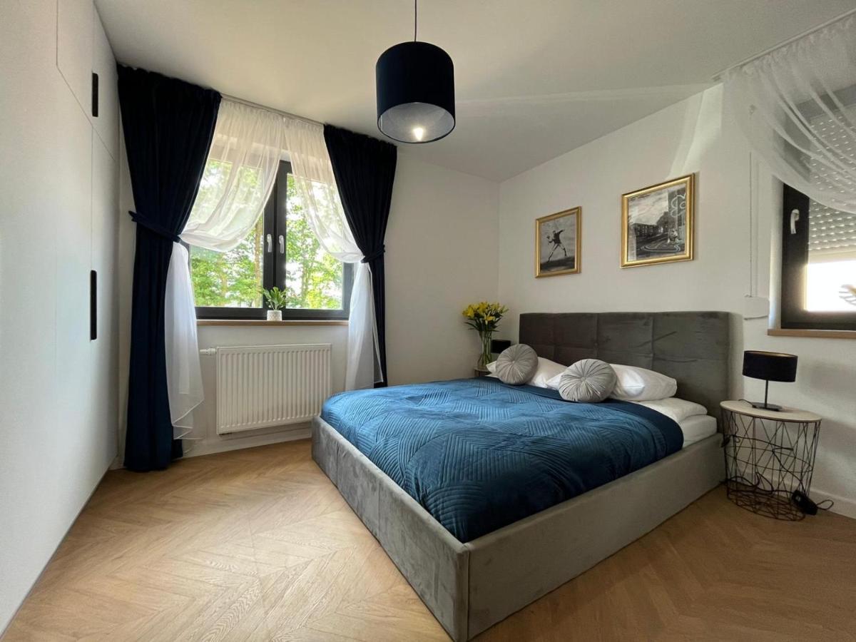 Apartamenty Maxa Czornyja Еленя-Гура Экстерьер фото