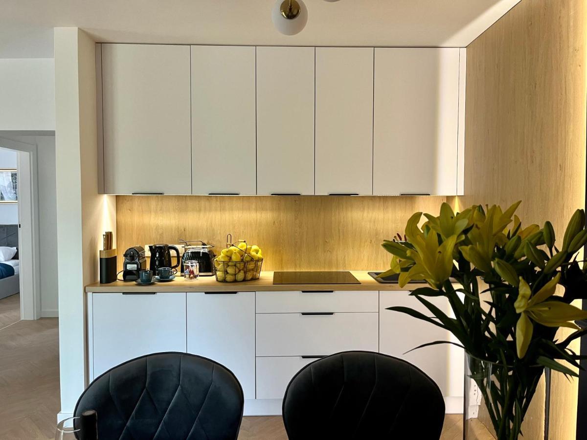 Apartamenty Maxa Czornyja Еленя-Гура Экстерьер фото