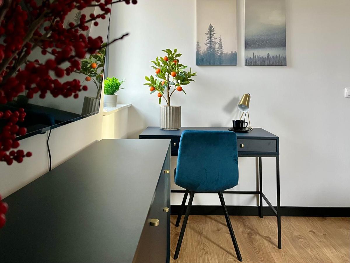 Apartamenty Maxa Czornyja Еленя-Гура Экстерьер фото