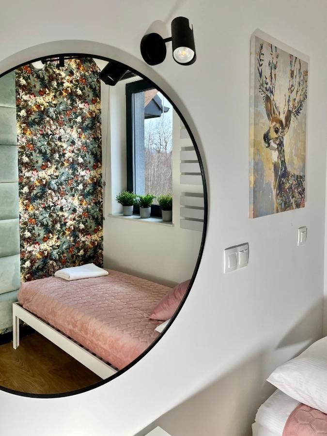 Apartamenty Maxa Czornyja Еленя-Гура Экстерьер фото
